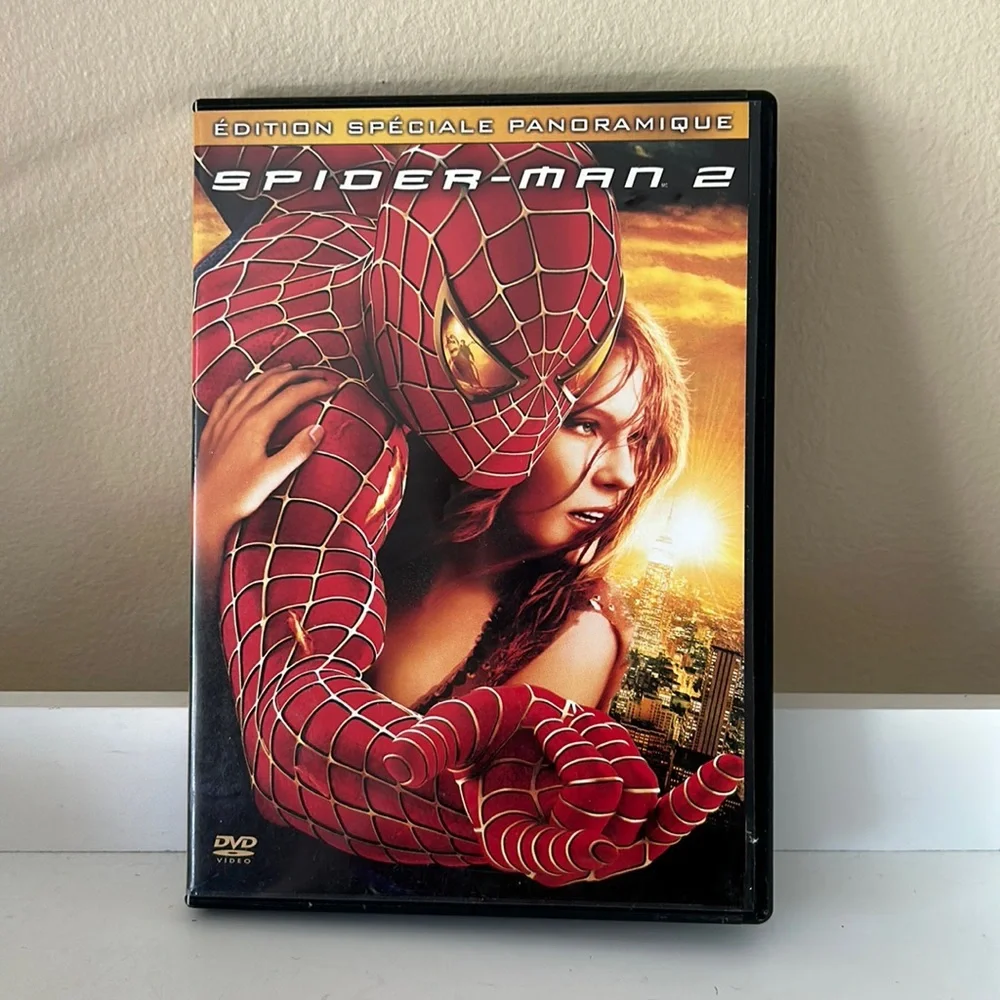 4/$20 SPIDER-MAN 2 dvd - Picture 2 of 5